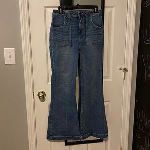 American Eagle Flare Jeans (regular length)